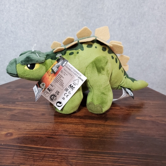 Jurassic World Stegosaurus Dino Stuffed Plush Mattel NEW Dinosaur 11 In - Picture 3 of 7
